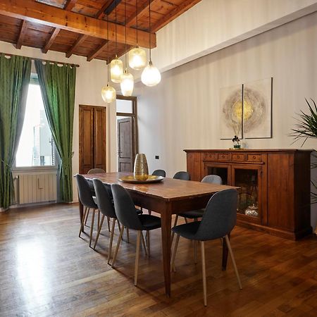 Best Location W/ Breathtaking Views Chic Palace Florenz Exterior foto